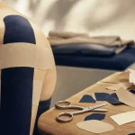 Strapping épaule tendinite avec taping 2 bandes